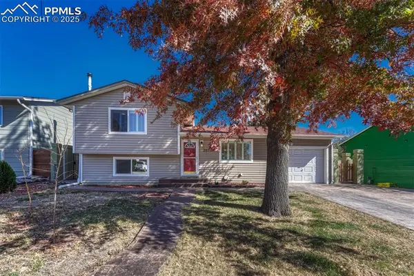 2575 Nadine Drive, Colorado Springs, CO 80916