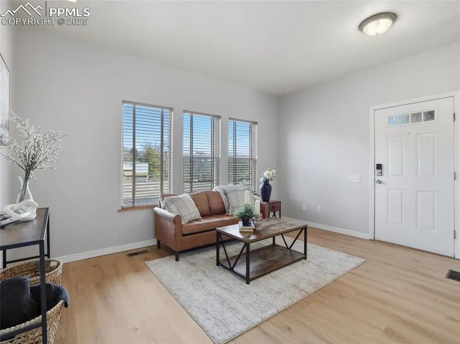 5 Taos Place, Manitou Springs, CO 80829 - Image #3