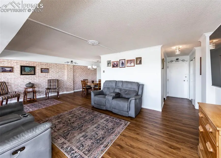 411 Lakewood Circle #A802, Colorado Springs, CO 80910 - #3