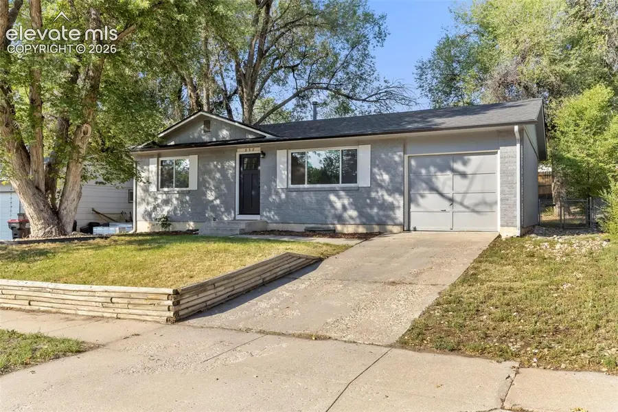 838 Kingsley Drive, Colorado Springs, CO 80909 - #2