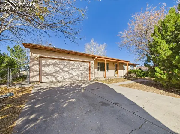 21 S Golfwood Drive, Pueblo West, CO 81007