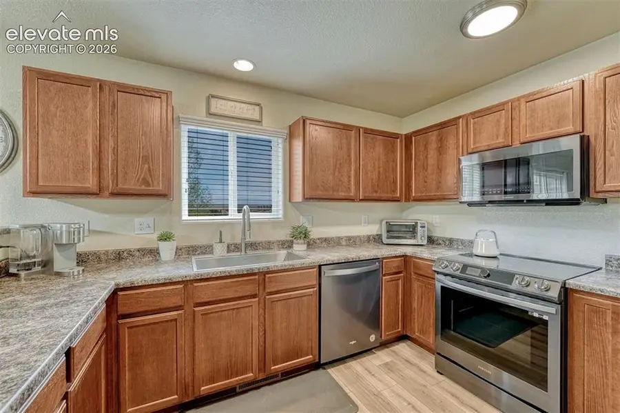2404 Shady Aspen Drive, Colorado Springs, CO 80921 - #3