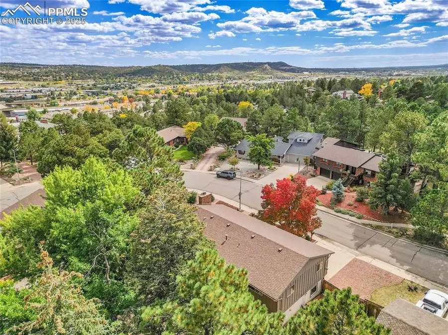 87 Raven Hills Court, Colorado Springs, CO 80919 - Image #3