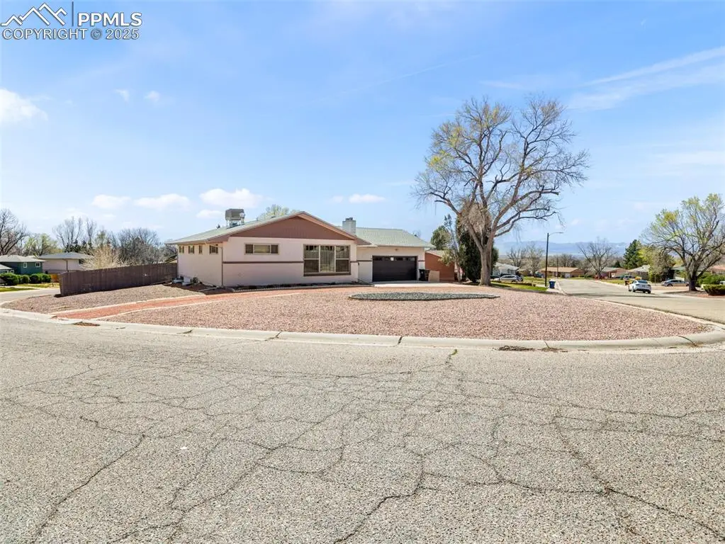 20 Robertson Road, Pueblo, CO 81001 - #1