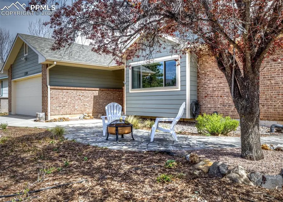 139 Palisade Circle, Manitou Springs, CO 80829 - #3