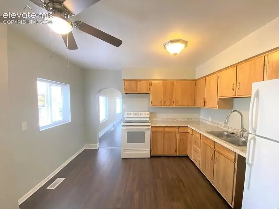2613 Oakland Avenue, Pueblo, CO 81004 - #2