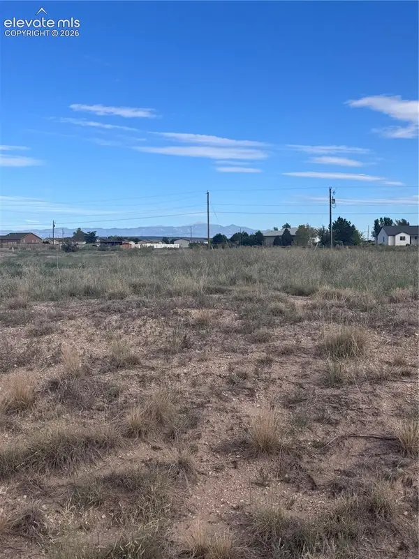 468 N Charlwood Drive, Pueblo West, CO 81007