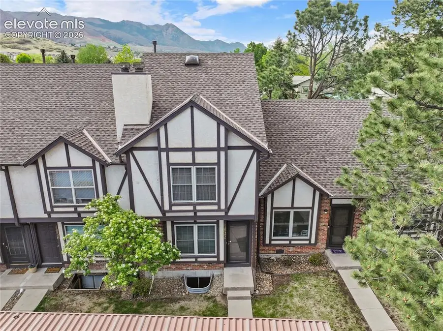 1632 Maitland Court, Colorado Springs, CO 80919 - #2