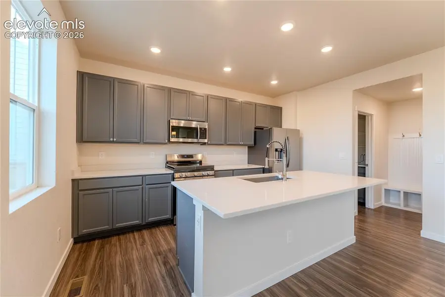 8172 Goldenray Place, Colorado Springs, CO 80908 - #2