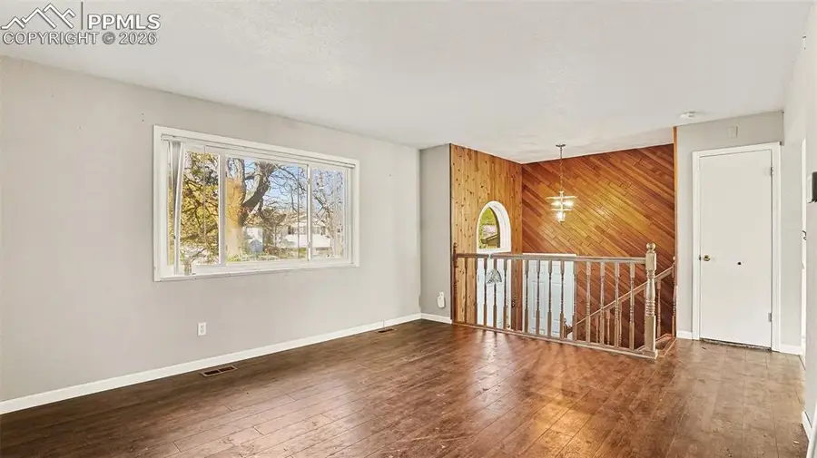 527 Syracuse Street, Colorado Springs, CO 80911 - #2