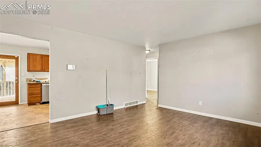 527 Syracuse Street, Colorado Springs, CO 80911 - #3