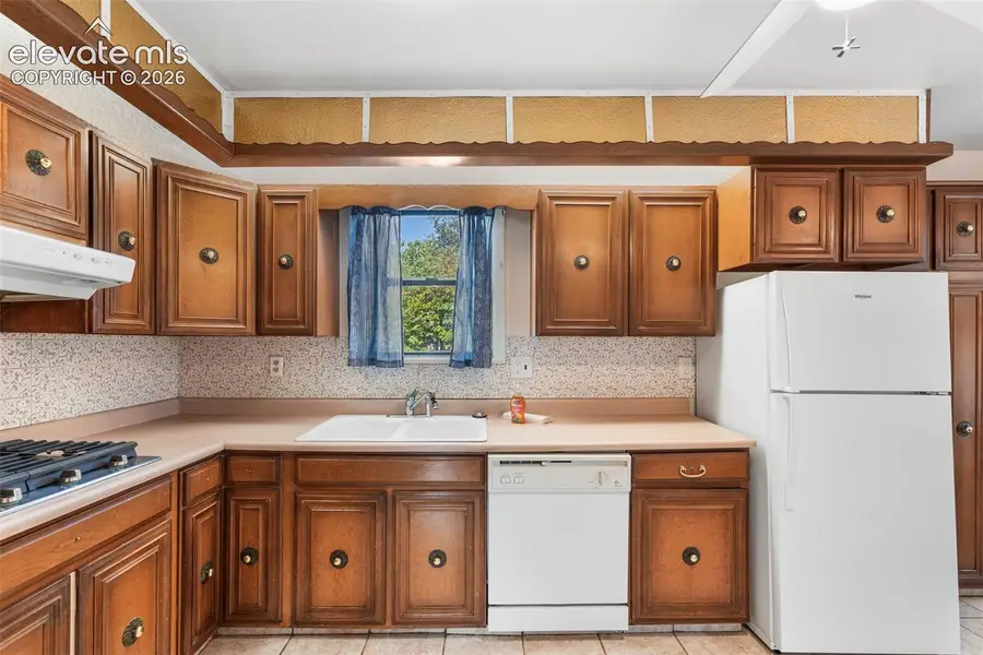 1835 E 2nd Street, Pueblo, CO 81001 - #2