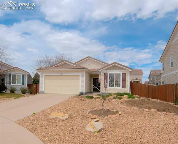7528 Short Grass Court, Colorado Springs, CO 80915