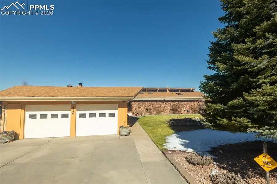 414 Chamberlin Place, Colorado Springs, CO 80906 - #2