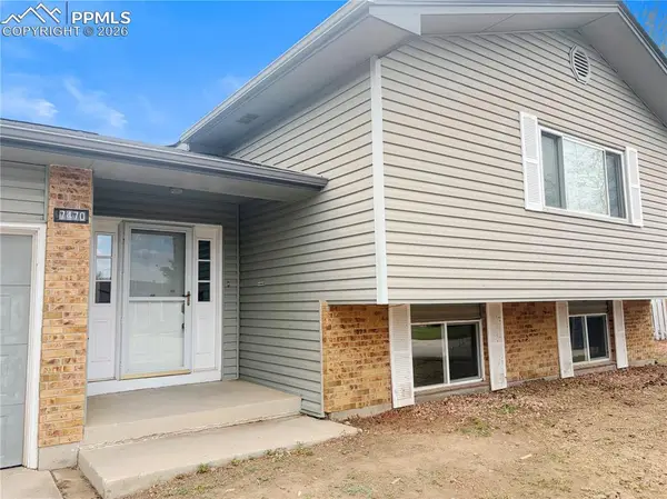 7470 Dove Creek Circle, Colorado Springs, CO 80911