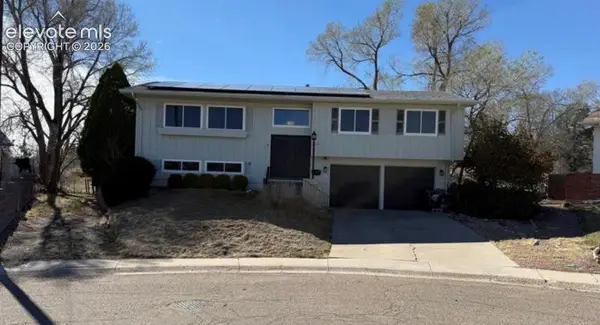 7 Echo Place, Pueblo, CO 81003