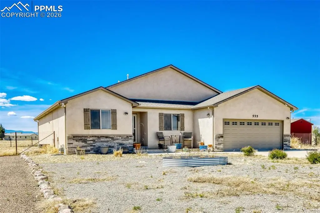 555 N Verbena Drive, Pueblo, CO 81007 - #1