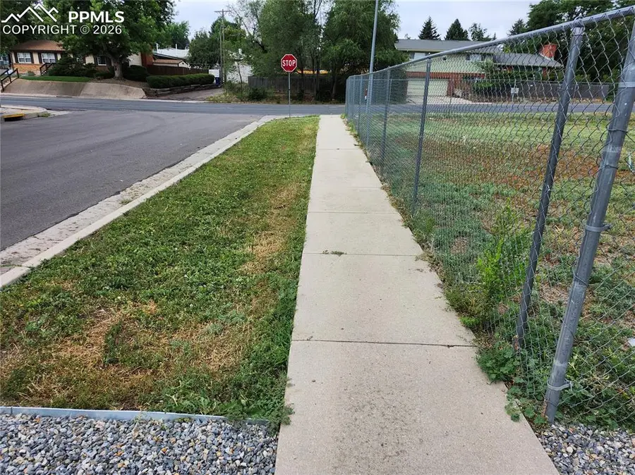 1504 Tweed Street, Colorado Springs, CO 80909 - Image #2