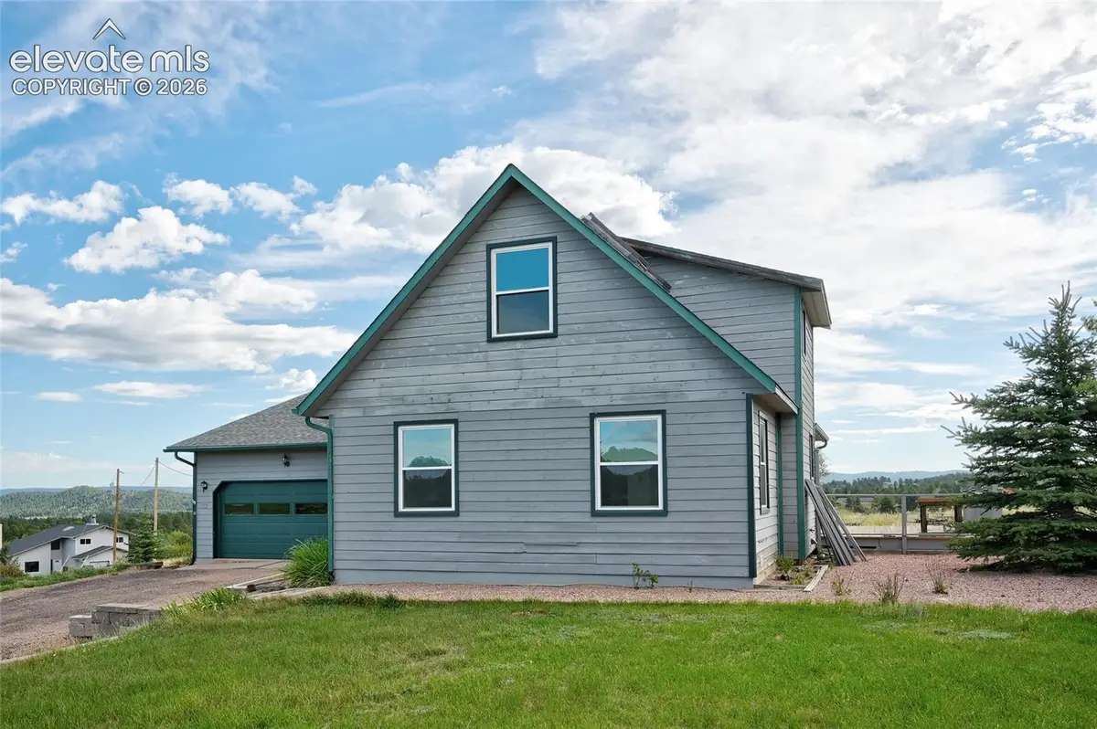 32 Dartmouth Place, Woodland Park, CO 80863 - #1