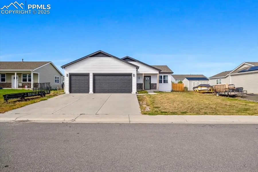 281 S 3rd Avenue, Deer Trail, CO 80105 - Image #2