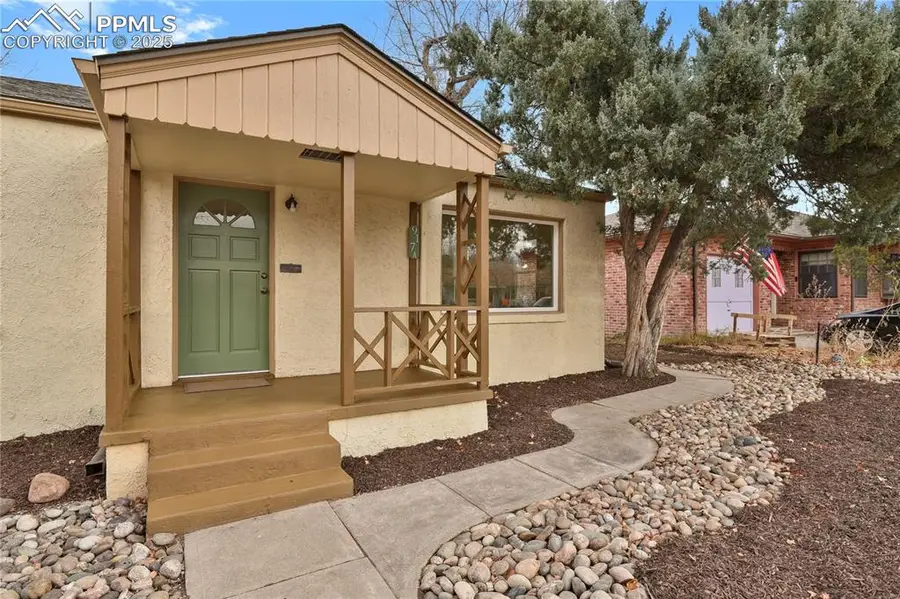 917 N Institute Street, Colorado Springs, CO 80903 - Image #2