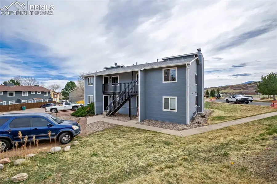 6935 Peyote Way, Colorado Springs, CO 80919 - #3