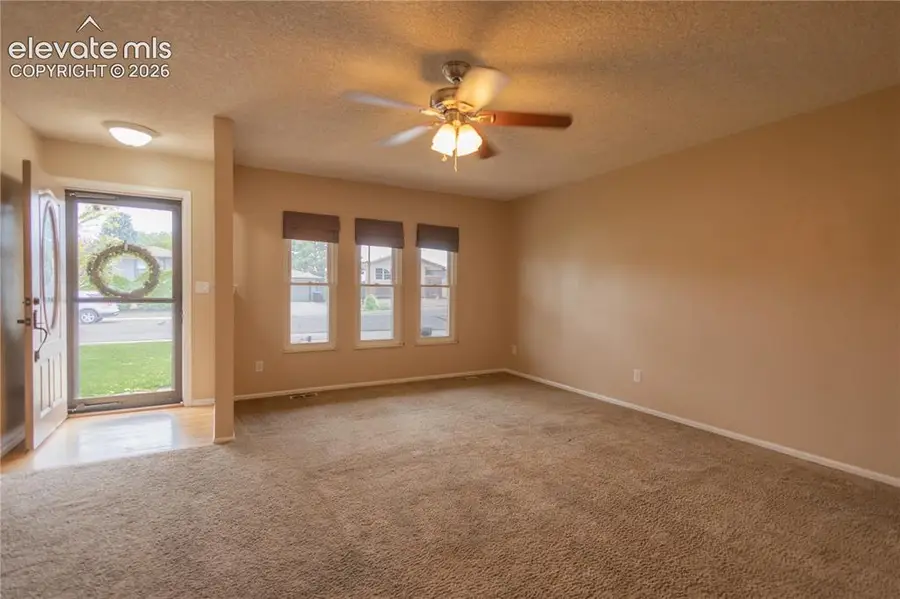 1309 Kingsroyal Boulevard, Pueblo, CO 81005 - #2