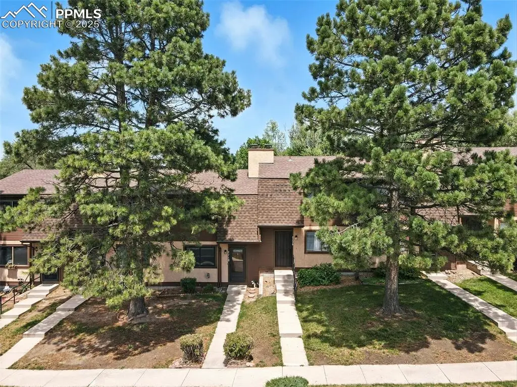 4718 N Carefree Circle, Colorado Springs, CO 80917 - Image #1