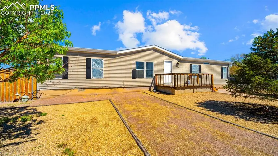 2519 E 10th Street, Pueblo, CO 81001 - #2