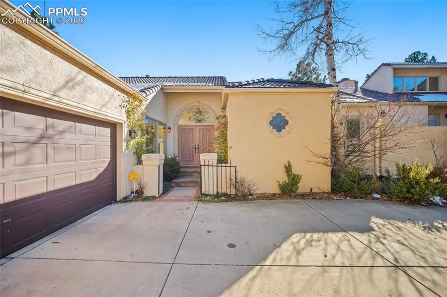 1425 W Cheyenne Mountain Boulevard, Colorado Springs, CO 80906 - Image #3