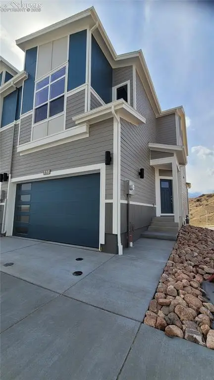 718 Belleza View, Colorado Springs, CO 80907 - #1