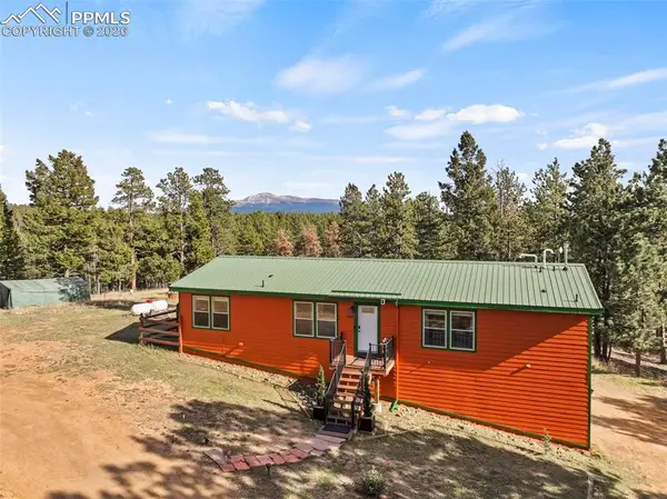 738 Rangeview Road, Divide, CO 80814