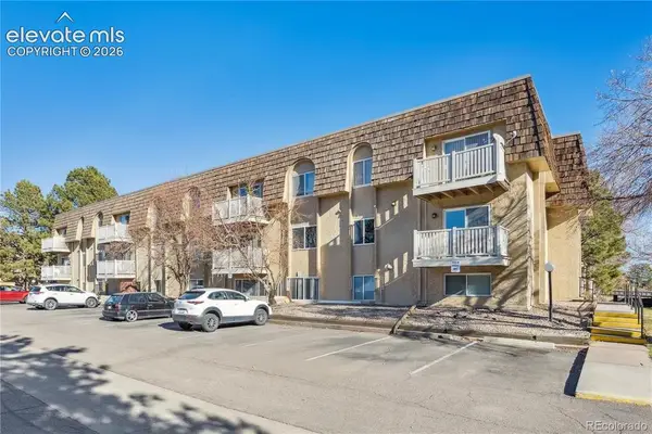 7455 E Quincy Avenue #204, Denver, CO 80237