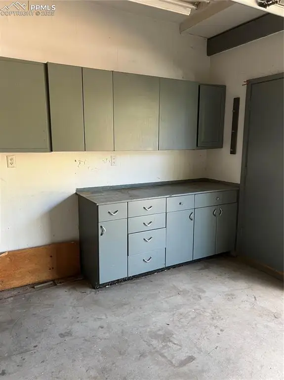 1041 Florence Avenue, Colorado Springs, CO 80905 - Image #3