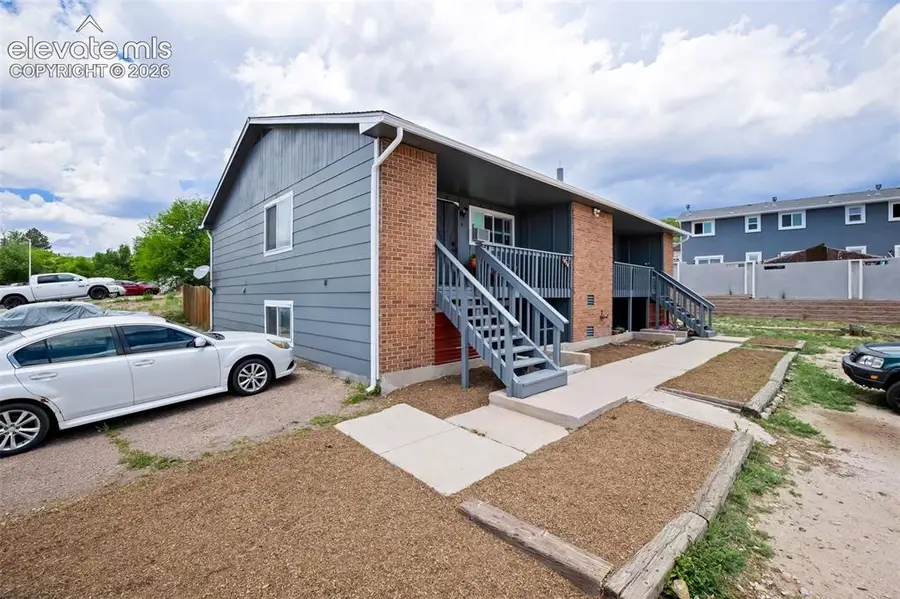 1020 Chiricahua Loop, Colorado Springs, CO 80915 - #2