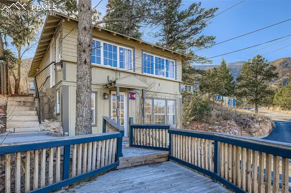 7 Delaware Road, Manitou Springs, CO 80829