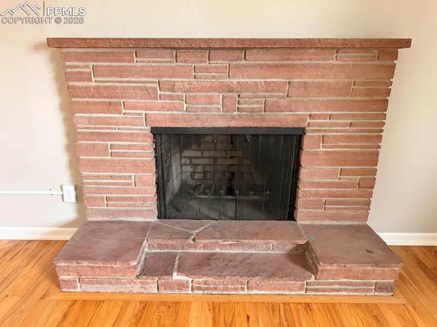 2208 Warwick Lane, Colorado Springs, CO 80909 - #3