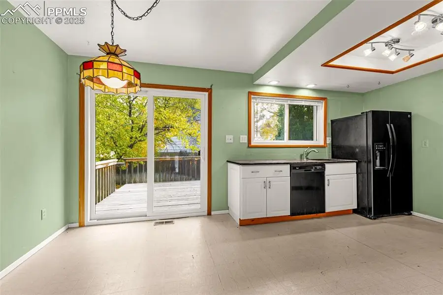 415 Cielo Vista Street, Colorado Springs, CO 80911 - Image #3