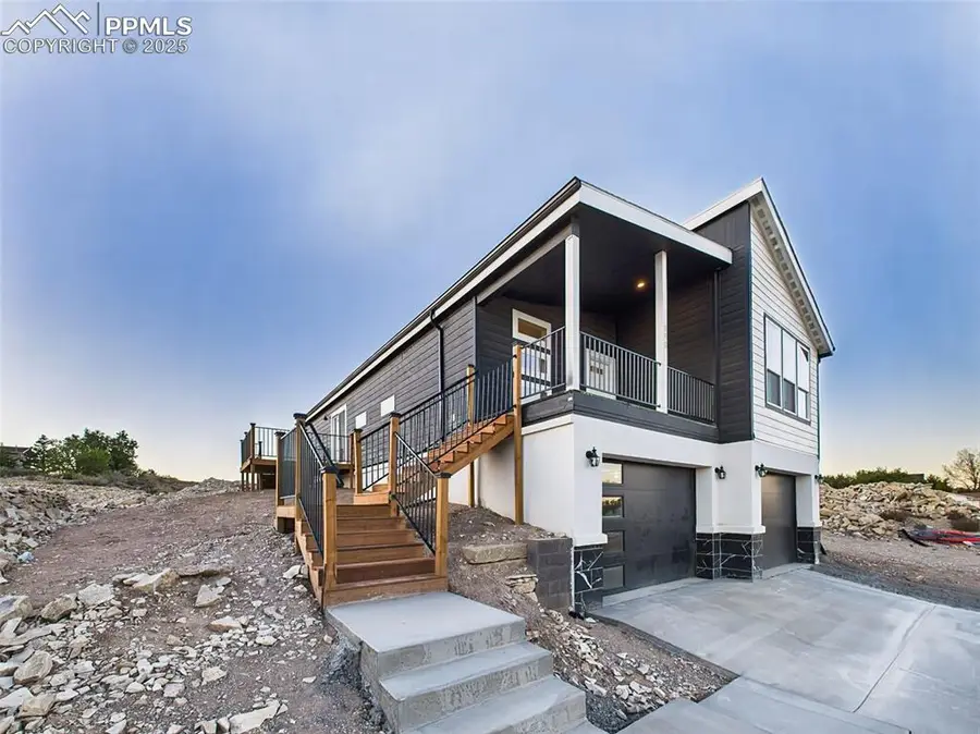 893 S Greenway Avenue, Pueblo, CO 81007 - Image #2