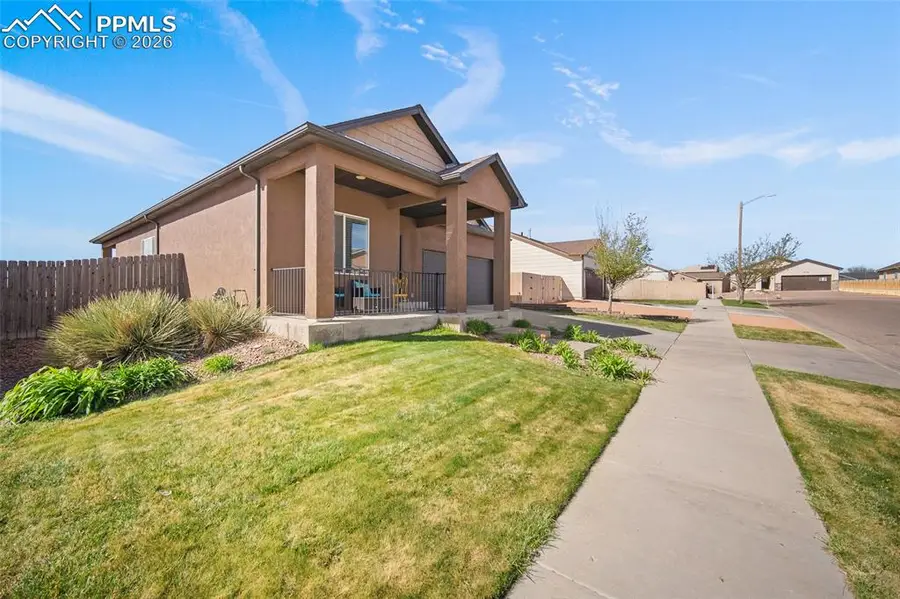 3012 Prairie Hawk Lane, Pueblo, CO 81005 - #3