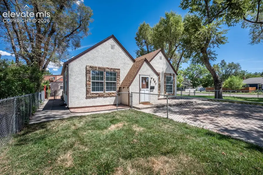 601 W Pitkin Avenue, Pueblo, CO 81004 - #2
