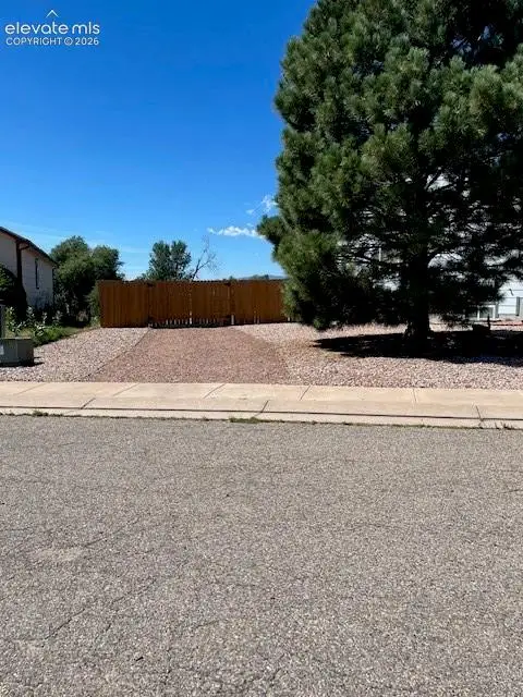 7229 Waterman Way, Colorado Springs, CO 80922 - #3
