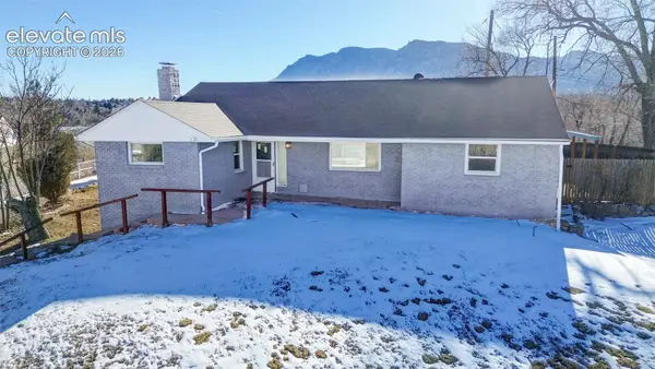 1606 Navajo Circle, Colorado Springs, CO 80905