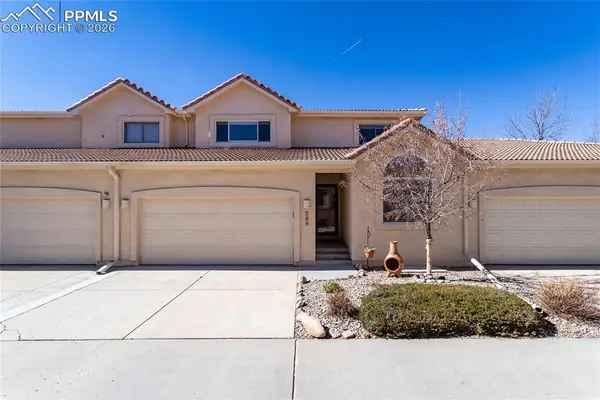 286 Luxury Lane, Colorado Springs, CO 80921