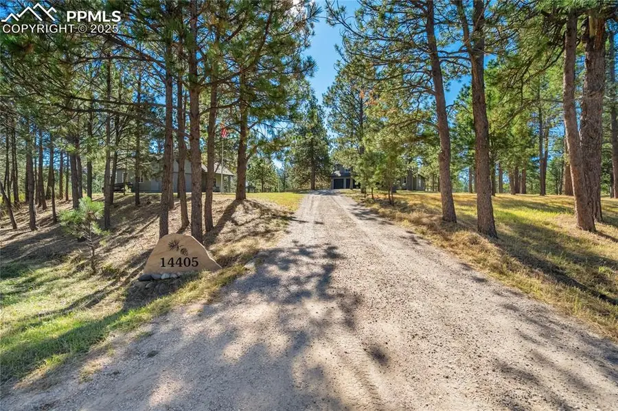 14405 W Pine Glen Drive, Colorado Springs, CO 80908 - Image #2