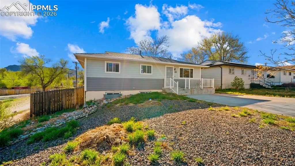946 Hutchinson Drive, Colorado Springs, CO 80910 - #1