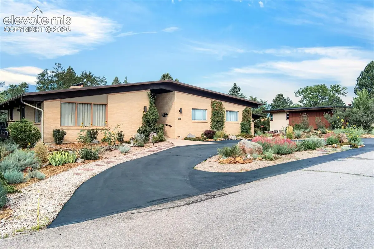 1224 E High Point Lane, Colorado Springs, CO 80904 - #1