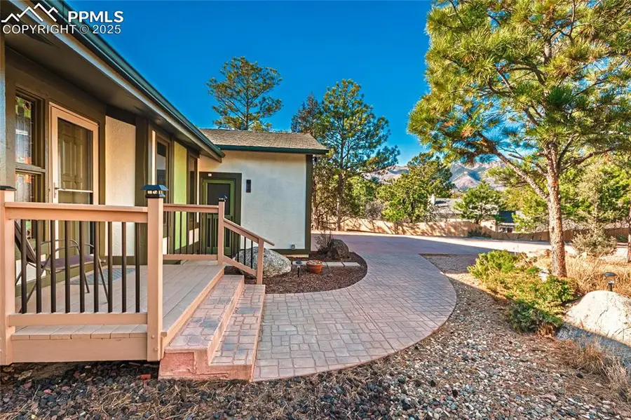 7425 Wynwood Terrace, Colorado Springs, CO 80919 - Image #2