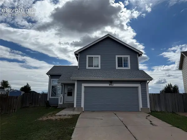 950 Square Dance Lane, Fountain, CO 80817
