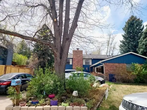 7579 S Gallup Street, Littleton, CO 80120